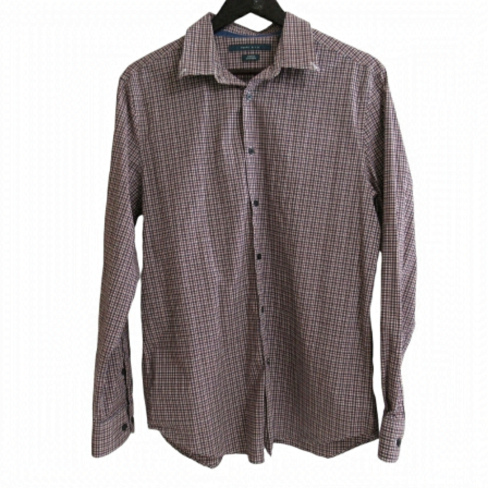 Perry Ellis Men's Long-Sleeve Check Shirt in Burgundy and White